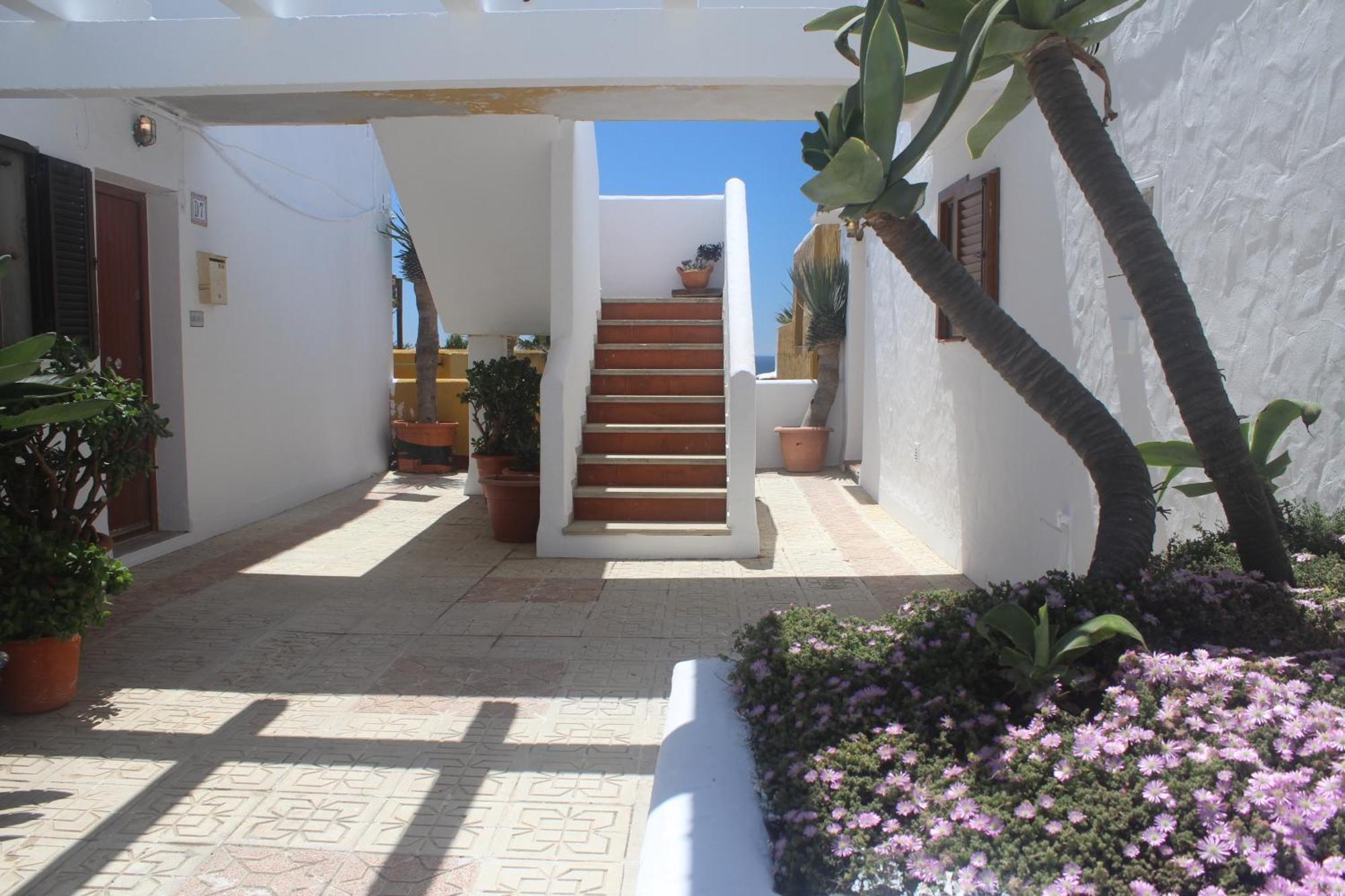 Los Lances Beach Apartments 塔里法 外观 照片