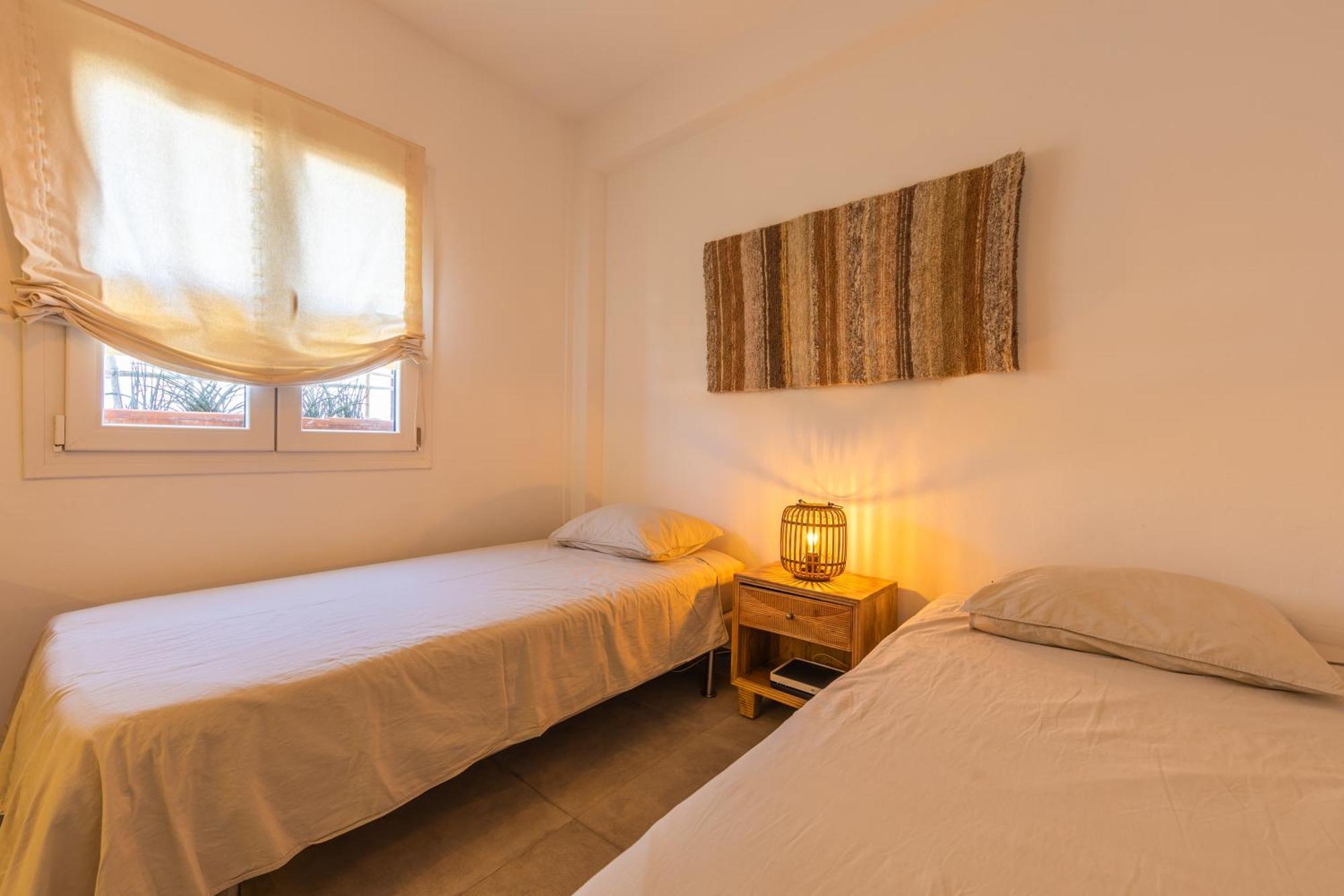 Los Lances Beach Apartments 塔里法 外观 照片