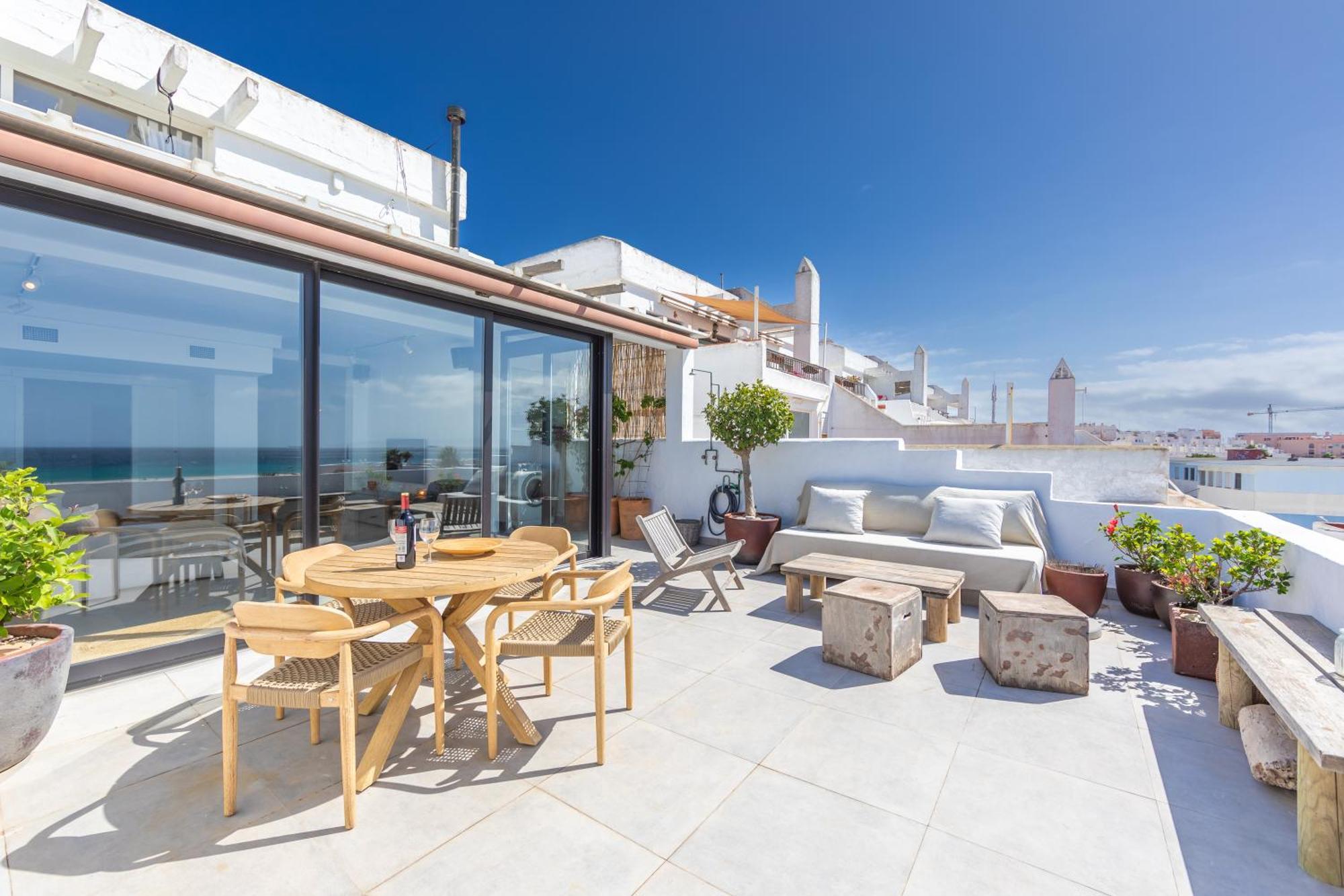 Los Lances Beach Apartments 塔里法 外观 照片